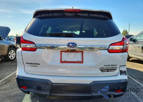 2020 Subaru Ascent Premium из США, поврежденный, VIN 4S4WMACD9L3437674